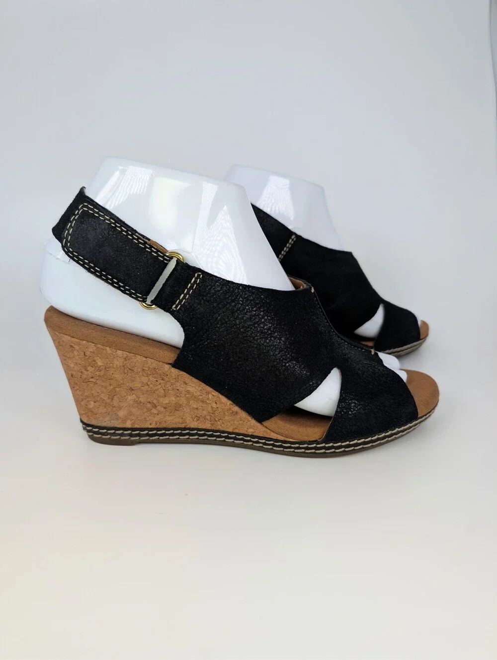 Clarks Collection Helio Float Wedge Open Toe Black Slingback Sandals Size 6.5